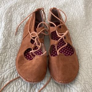 ModCloth/Rocket Dog lace up suede ballet flats